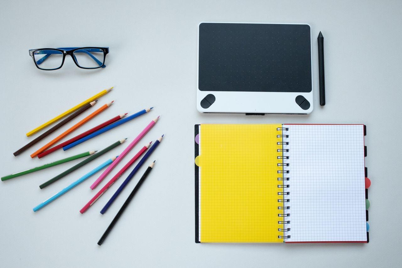 Crafting Captivating Headlines: Your awesome post title goes here